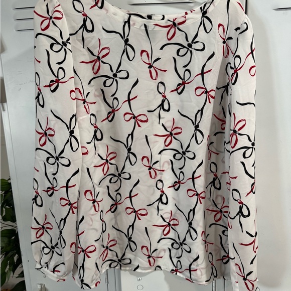 Ann Taylor Tops - Ann Taylor White Skirt with Red and Black Bow Pattern